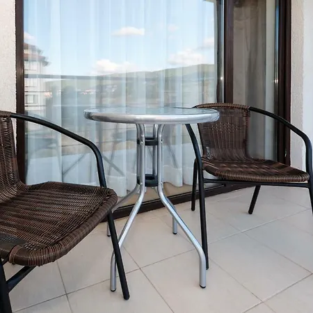 Charming 1 Bedroom Appartement