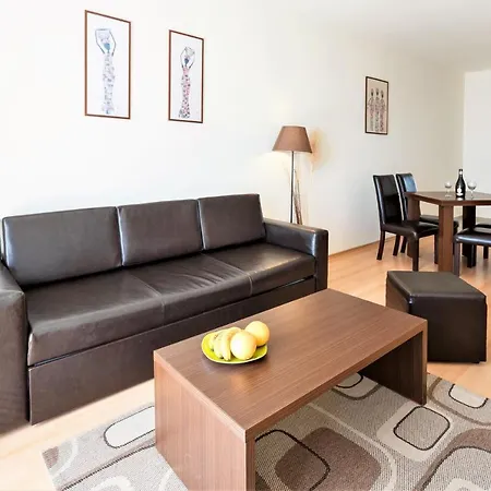 아파트 Charming 1 Bedroom For Up To 4 Guests