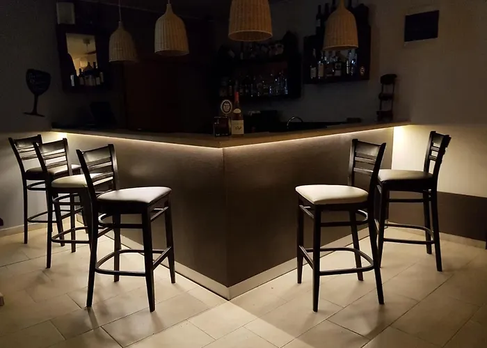 Appartement Charming 1 Bedroom For Up To 4 Guests *