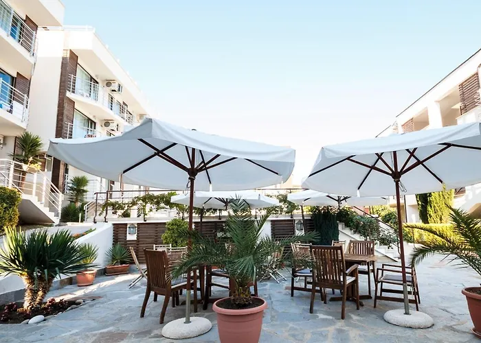 Charming 1 Bedroom For Up To 4 Guests Slantchev Briag